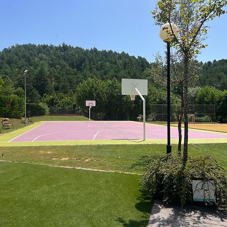 Camping Riera Merles Borredá Exterior foto
