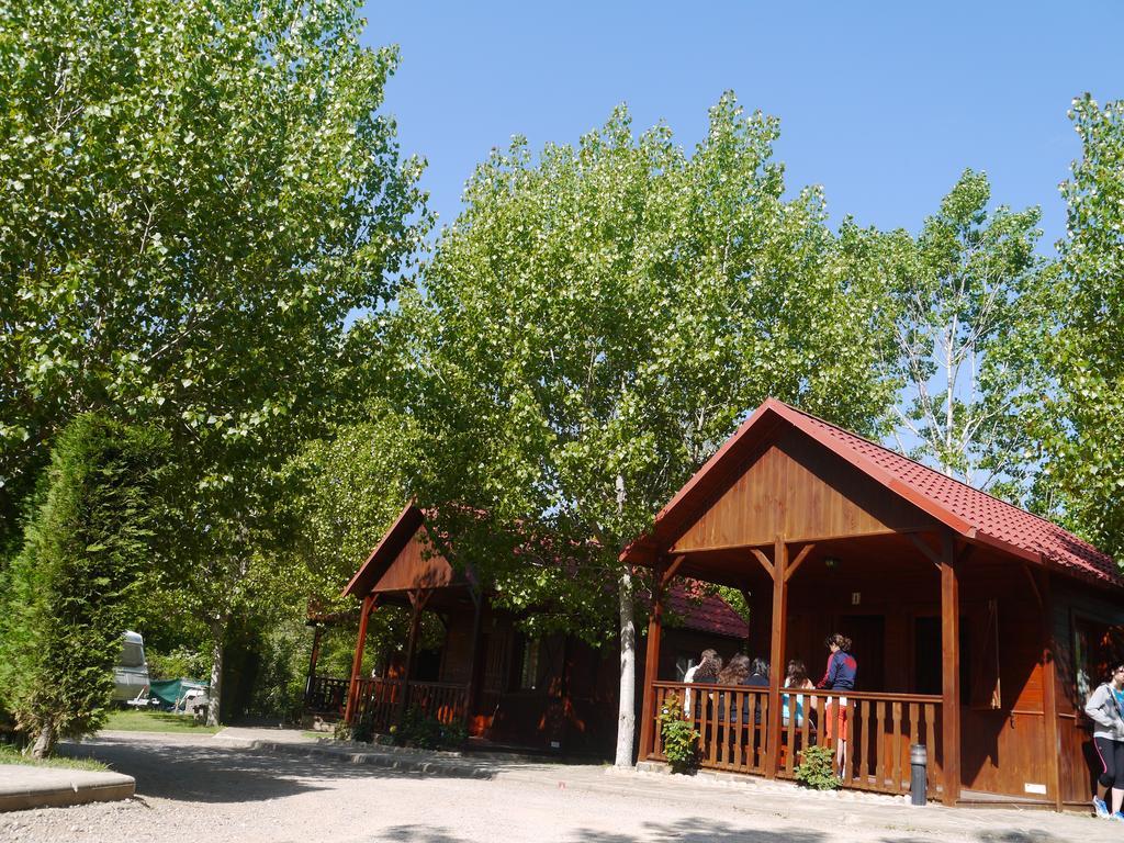 Camping Riera Merles Borredá Exterior foto
